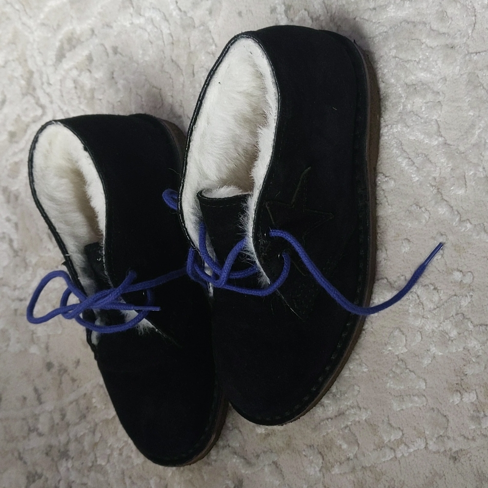 Kids golden goose booties sz 27